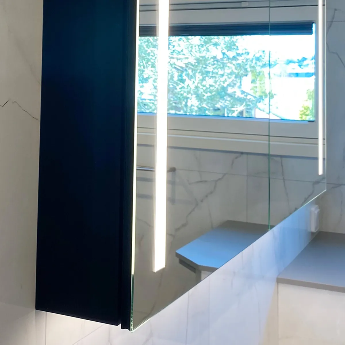 Badnor Melissa 120+40cm mbl.pk m/dobbel servant (98521) Leah speilskap m/lys